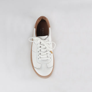 Retro Lace-up Sneaker