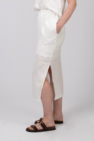Vera Linen Pull-On Skirt