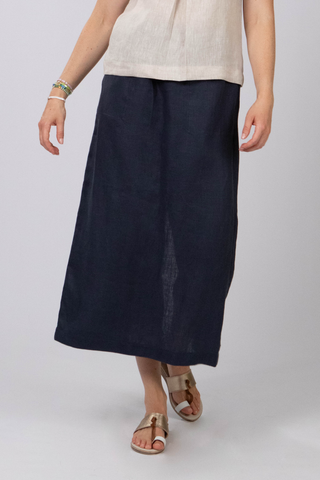 DE TIAMO Eva Linen Pull-On Skirt in navy — front view showing classic navy linen skirt silhouette
