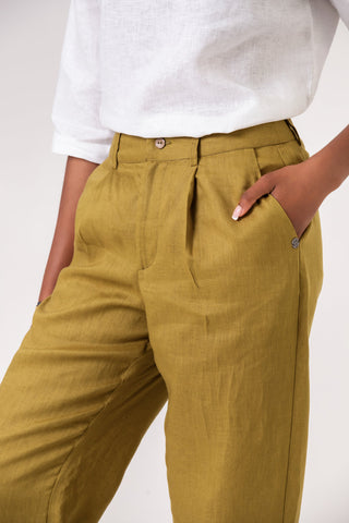 DE TIAMO Georgie Wide-Leg Linen Pants in olive green — front view showing pleated wide-leg silhouette