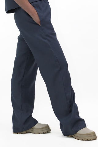 DE TIAMO P-1 Wide-Leg Linen Pants in navy — side view showing classic navy colourway in wide-leg cut