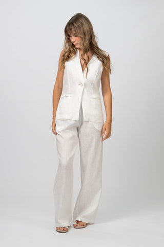 DE TIAMO Sadie Linen Waistcoat in white — front view, sophisticated linen layer for smart casual looks