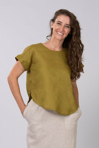 DE TIAMO Skye Linen Top in olive green — front view, earthy botanical linen everyday top