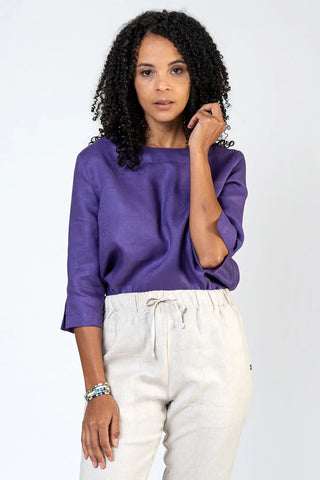 DE TIAMO Tayla Linen Top in lilac— front view showing three-quarter sleeve 