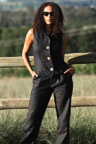 DE TIAMO Tia Linen Waistcoat — front view showing sophisticated open linen waistcoat silhouette